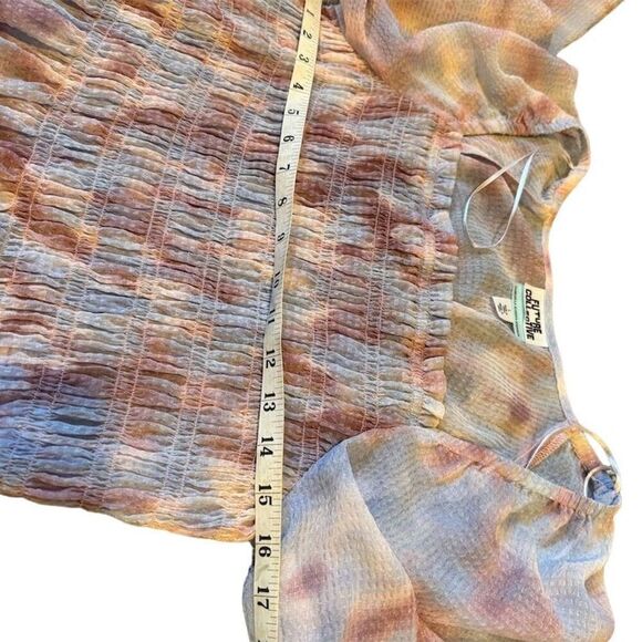 Future Collective Women's Watercolor Geometric Smocked Blouse Size Large - Picture 9 of 10